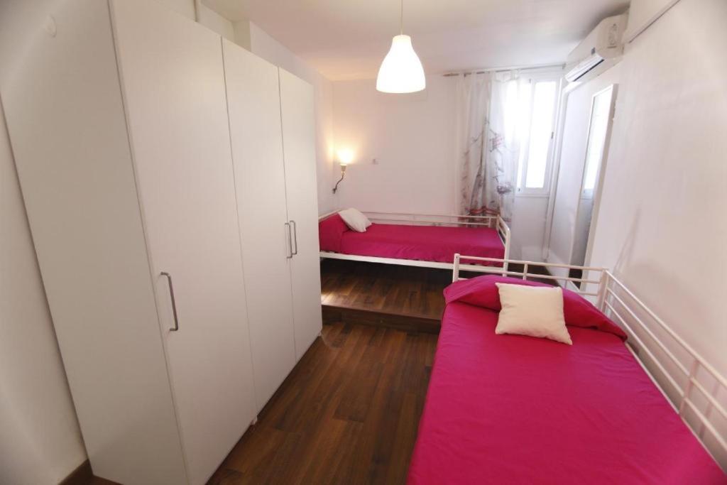 Arce Apartamentos Sevilla Exteriör bild